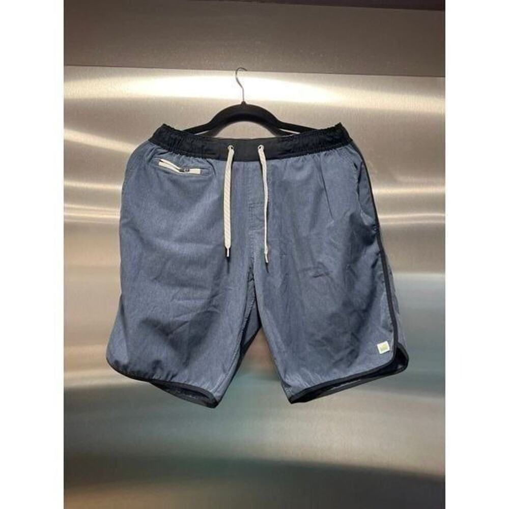 Vuori Men's Banks Shorts Size small‎